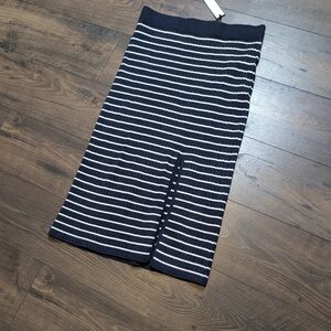 Bagatelle Collection NEW Navy and White Striped Midi Skirt Size Large